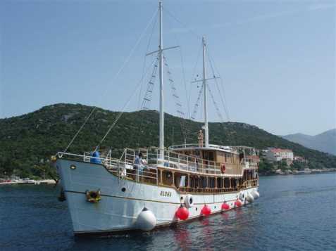Loď a kolo po ostrovech Chorvatska